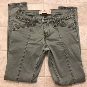 Green Hollister Super skinny pants